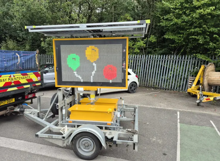 SG launches VMS-P, a palletised variable message sign built without a trailer