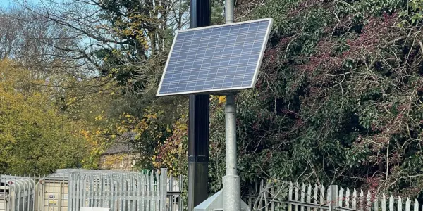 temporary highways cctv on pole with solar panel power.