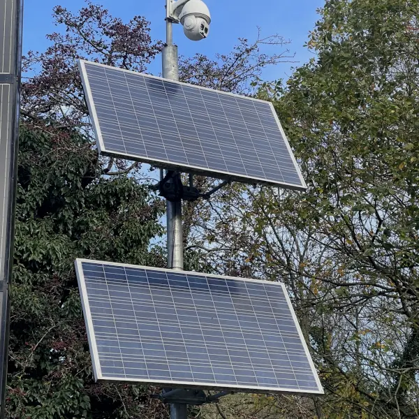fixed cctv with solar panel power